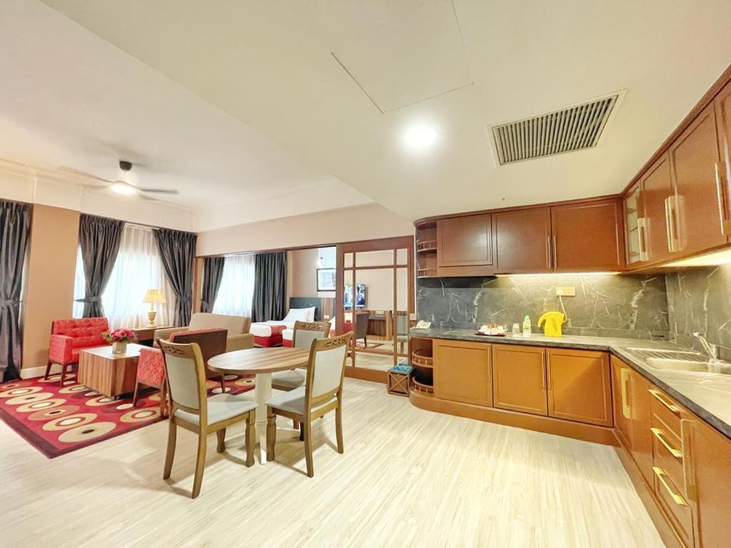 The Avenue M Otel Johor Bahru Dış mekan fotoğraf