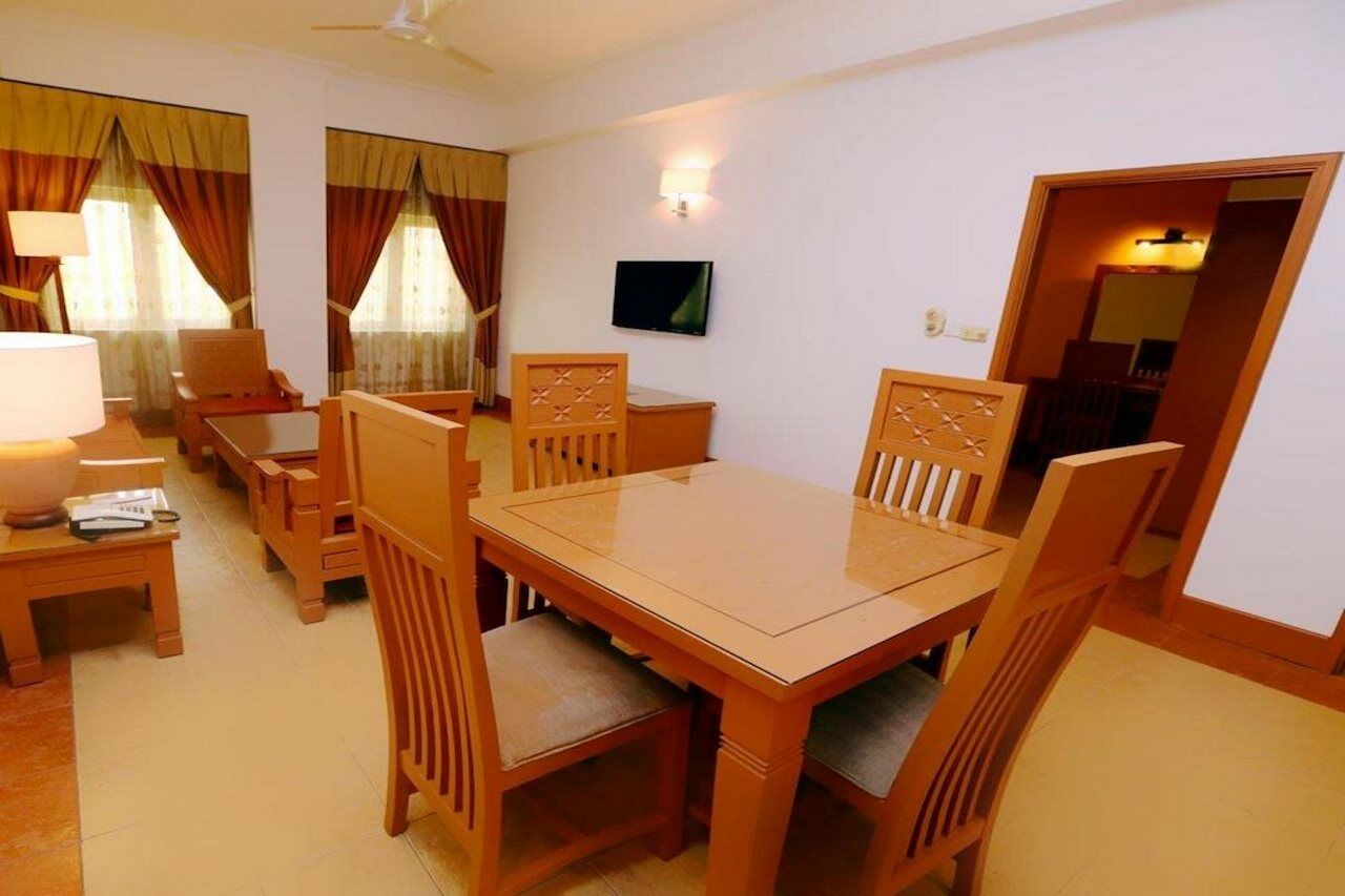 The Avenue M Otel Johor Bahru Dış mekan fotoğraf