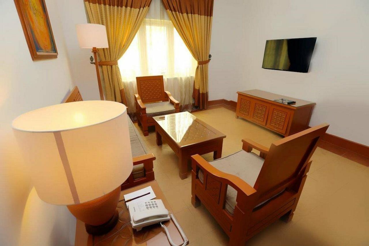 The Avenue M Otel Johor Bahru Dış mekan fotoğraf